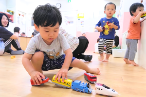 写真：【正社員保育士】ミルキーホーム新松戸/新松戸駅徒歩5分/年間休日125日/残業ほぼなし/有給取得率100％/松戸市