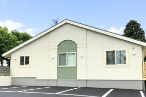 写真：【早番/遅番パート看護師】ミルキーホームみどり園/四街道市鹿渡/週2日～/1日3時間~/有給取得率100％/車通勤OK